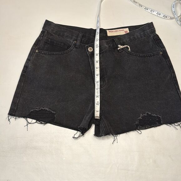 Women’s Wishlist Denim Raw Hem Shorts, Size Medium, Waist 31” - Picture 2 of 8